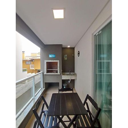 Var-101A Dpto Amplio En Condominio Cerrado Con Piscina Bombinhas Esterno foto